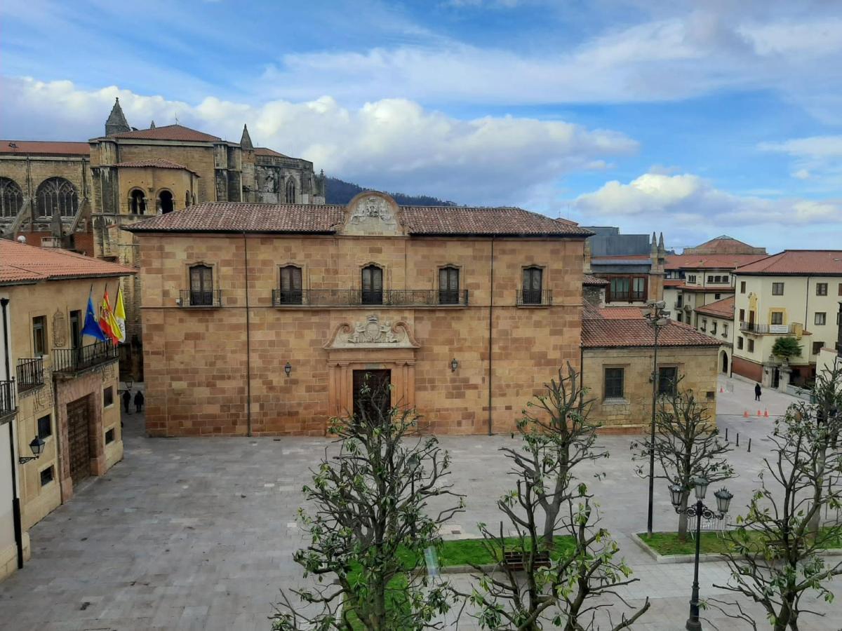 Apartamento Wamba - La Catedral Oviedo Exterior foto